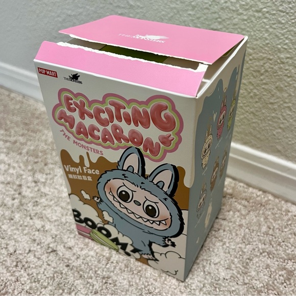 Brand New Authentic Labubu - Picture 3 of 10